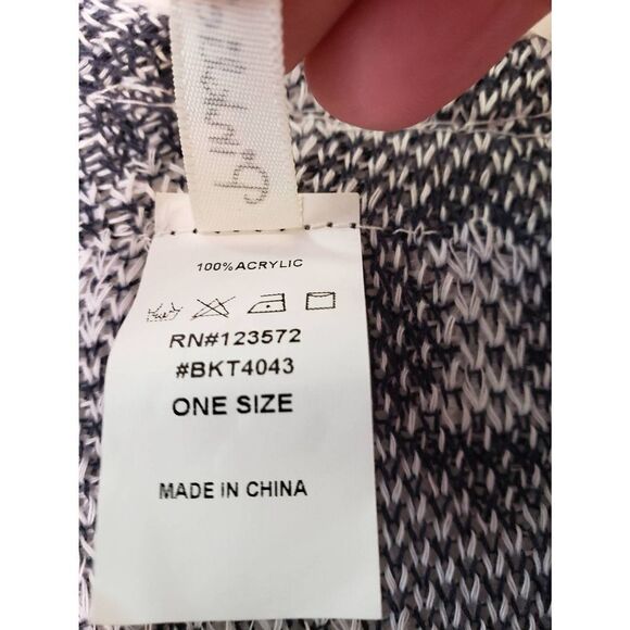 Pinkalicious Sweater - Picture 7 of 7